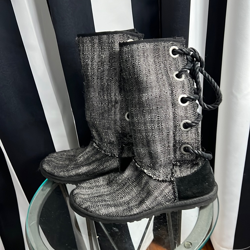 UGG Ladies Black Boots